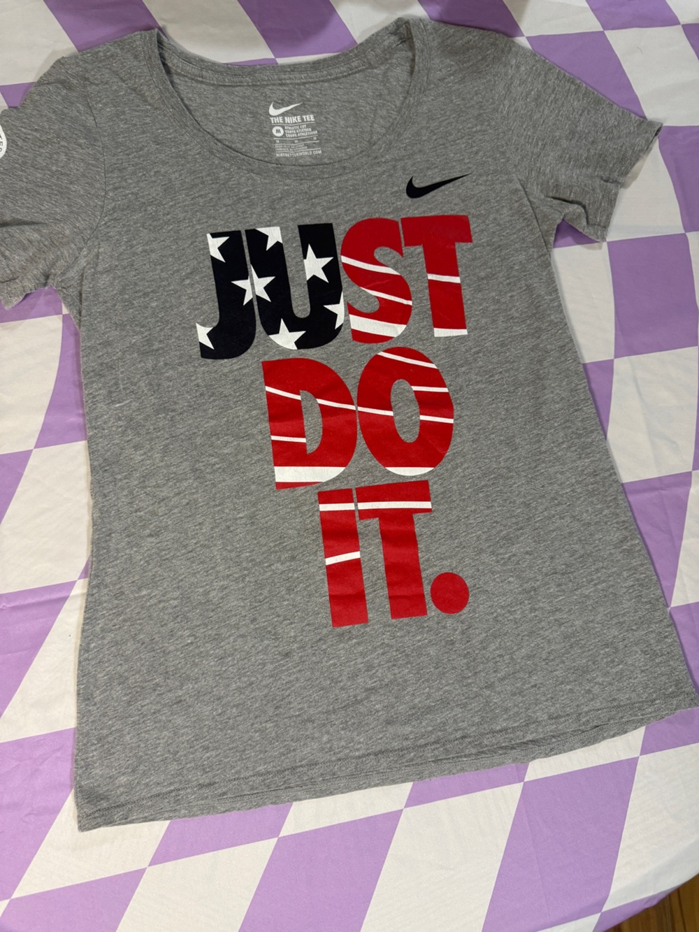 Nike Women's Medium Team USA Olympic Graphic T-Shirt Heather Gray